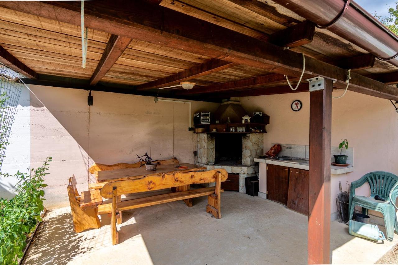 Apartment Buzet 17562A Eksteriør billede
