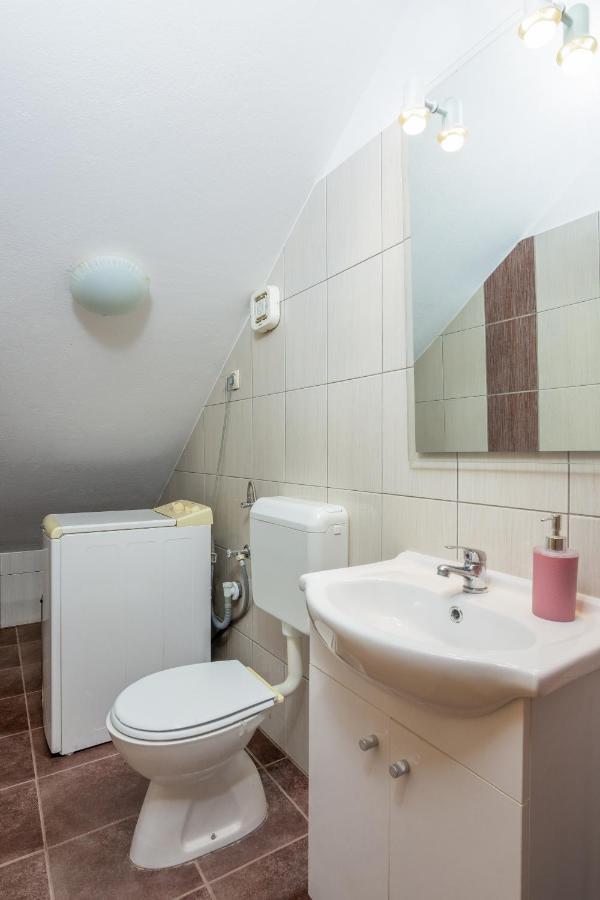 Apartment Buzet 17562A Eksteriør billede